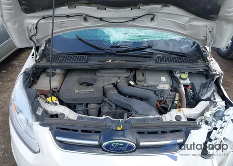 2017 Ford C-Max Hybrid Se z USA, uszkodzony, nr VIN 1FADP5AUXHL106502